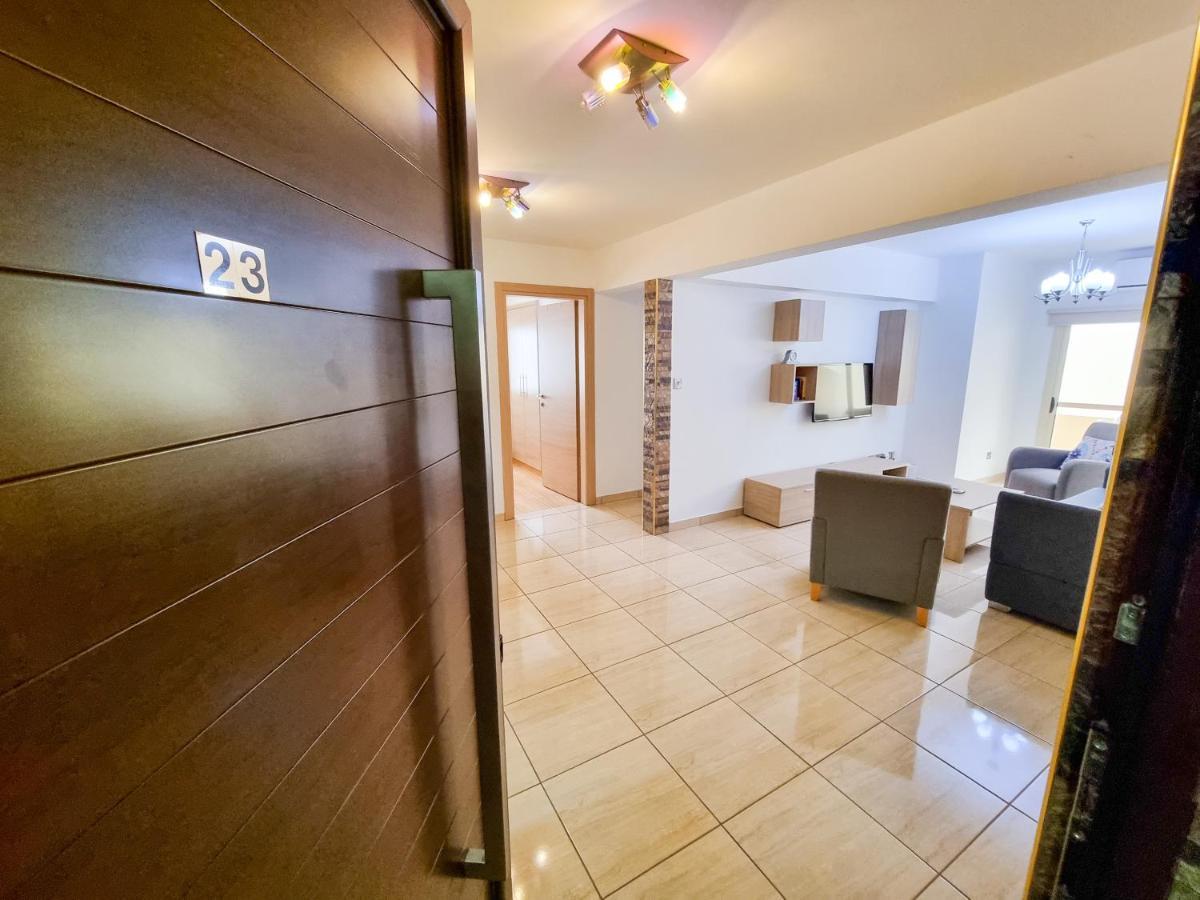Sunbay City Rooms Larnaca Eksteriør billede