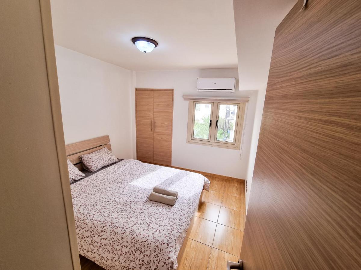Sunbay City Rooms Larnaca Eksteriør billede