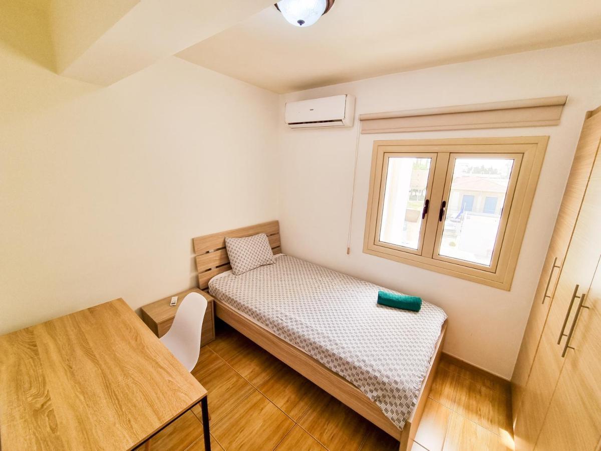 Sunbay City Rooms Larnaca Eksteriør billede